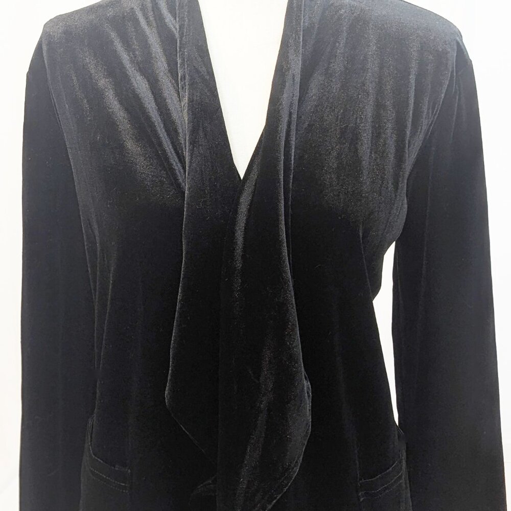 🎉Host Pick!🎉 Black Velvet Drape Cardigan - Picture 2 of 6